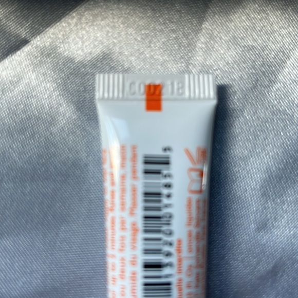 Kate Somerville Exfolikate *BRAND NEW* - Picture 3 of 4